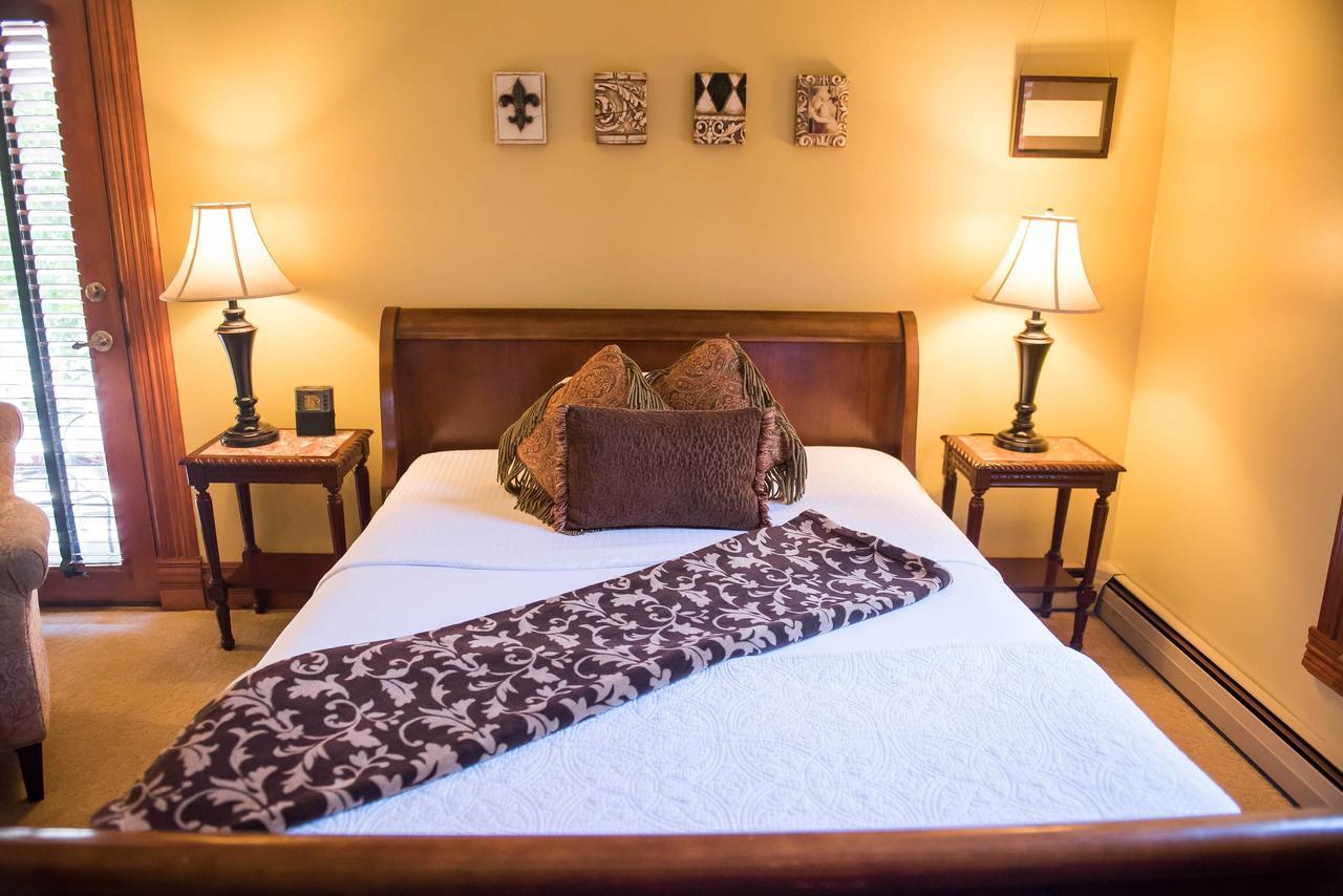 אלבוקרקי El Cuervo Abq Guest Rooms מראה חיצוני תמונה