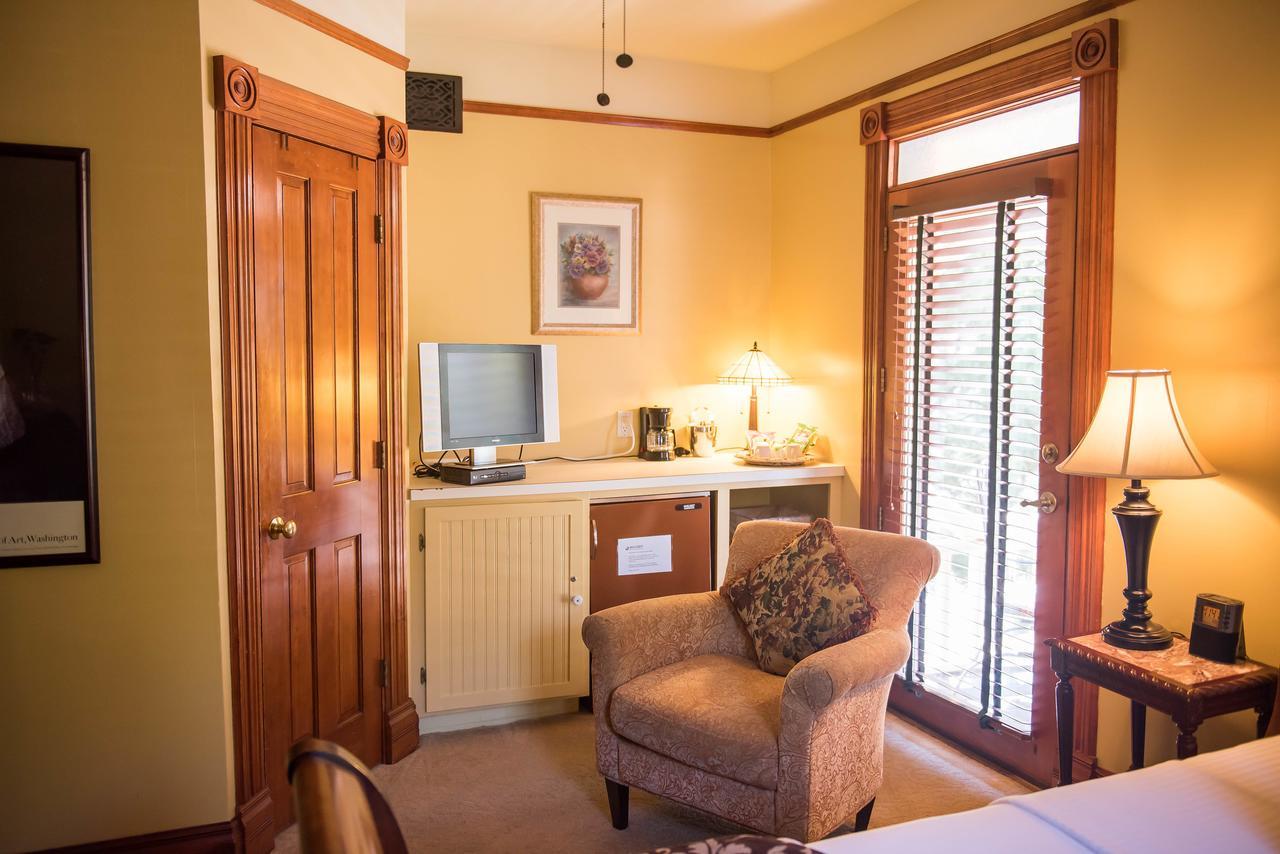 אלבוקרקי El Cuervo Abq Guest Rooms מראה חיצוני תמונה